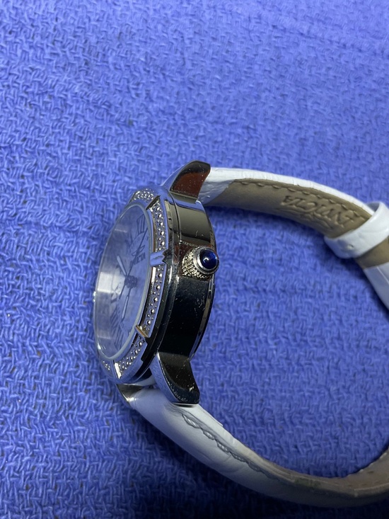 Invicta Wildflower Watch in Good Condition main image 8